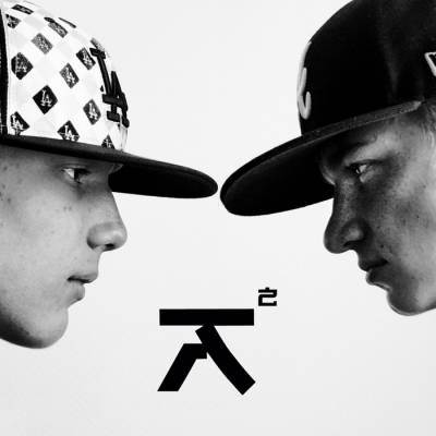 Moss feat Kwei - А в квадрате (2012) Moss feat Kwei - А в квадрате (2012)